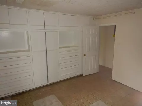 10003 Old Franklin Ave, Lanham, MD 20706 photo 12