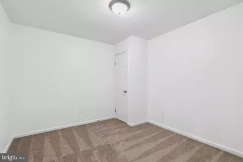 7310 Powhatan St, Lanham, MD 20706 photo 13