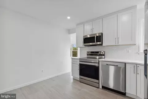 7310 Powhatan St, Lanham, MD 20706 photo 31