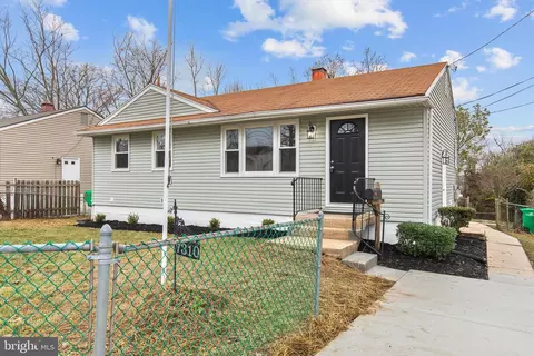 7310 Powhatan St, Lanham, MD 20706 photo 3