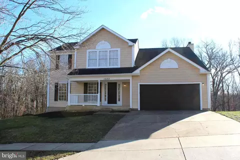 1303 Hunters Mill Ave, Fort Washington, MD 20744