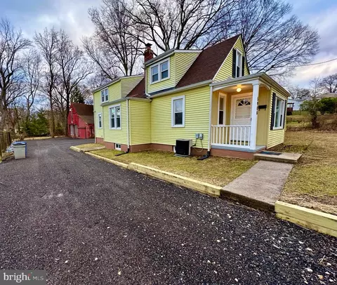 5906 Berwyn Rd, Berwyn Heights, MD 20740