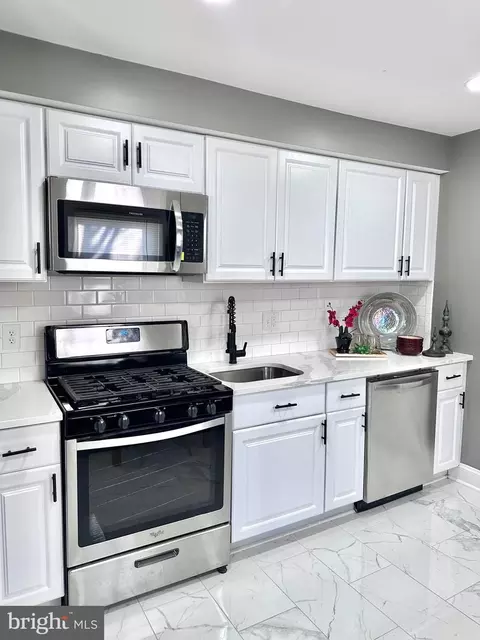 607 64th Ave, Capitol Heights, MD 20743