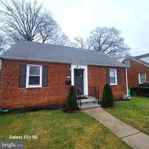6909 24th Ave, Hyattsville, MD 20783