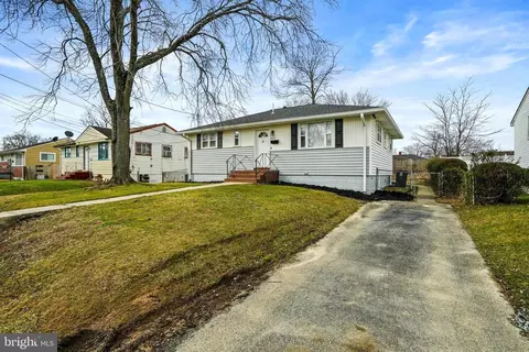 2407 Roslyn Ave, District Heights, MD 20747