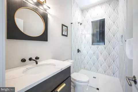 Bath - 3425 Eastern Ave, Mount Rainier, MD 20712 photo 1 of 5