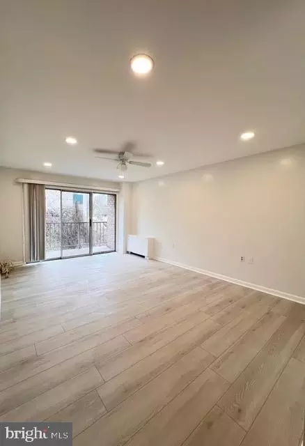 9250 Edwards Way #307-A, Hyattsville, MD 20783