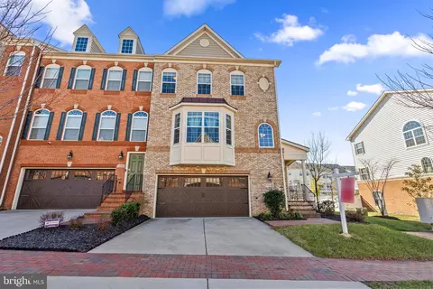15608 Burford Ln, Marlboro, MD 20774
