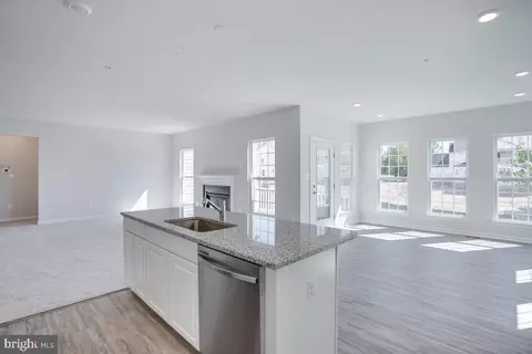 6103 Savannah Dr, Brandywine, MD 20613 photo 13