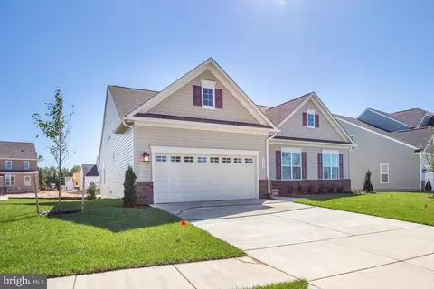 6103 Savannah Dr, Brandywine, MD 20613 photo 2