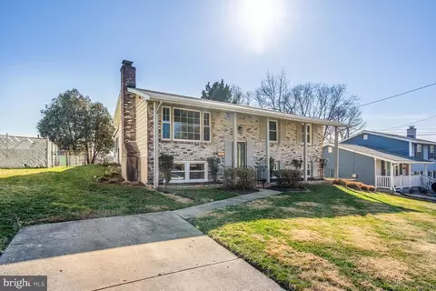 6701 Weston Ave, Capitol Heights, MD 20743