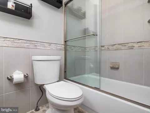 7702 Beall Rd, Laurel, MD 20707 photo 27