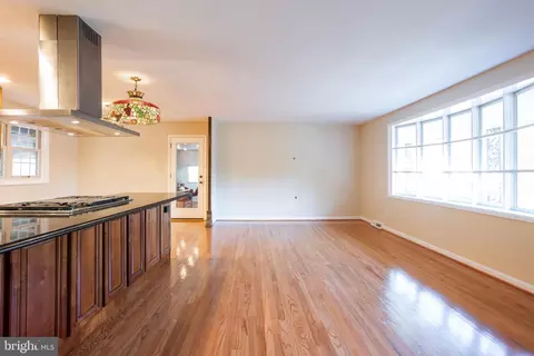 Dining - 16121 Kenny Rd, Laurel, MD 20707 photo 1 of 1