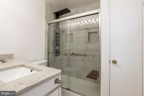 Bath - 16121 Kenny Rd, Laurel, MD 20707 photo 1 of 6