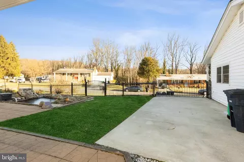 Exterior - 16121 Kenny Rd, Laurel, MD 20707 photo 15 of 15