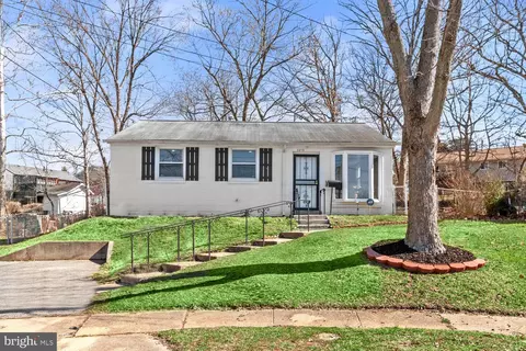 3215 Johnson Ct, Lanham, MD 20706