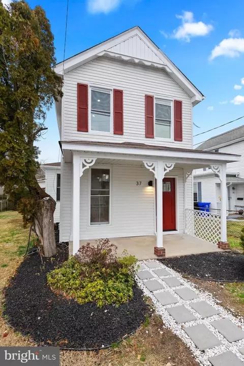37 4th St, Laurel, MD 20707 photo 3