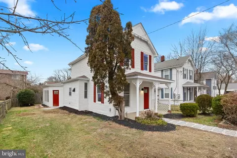 37 4th St, Laurel, MD 20707 photo 4