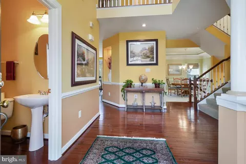 15615 Copper Beech Dr, Marlboro, MD 20774 photo 9