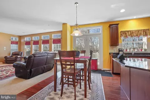 15615 Copper Beech Dr, Marlboro, MD 20774 photo 17