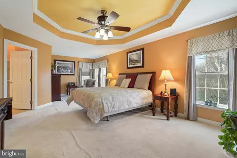 15615 Copper Beech Dr, Marlboro, MD 20774 photo 4