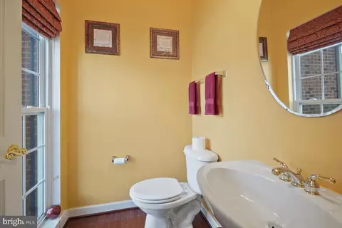 15615 Copper Beech Dr, Marlboro, MD 20774 photo 11