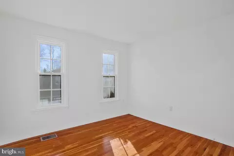 8510 Nightingale Dr, Lanham, MD 20706 photo 25