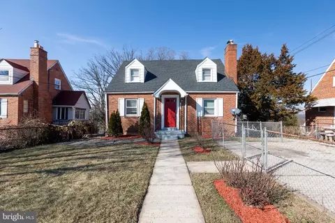 5024 56th Ave, Hyattsville, MD 20781