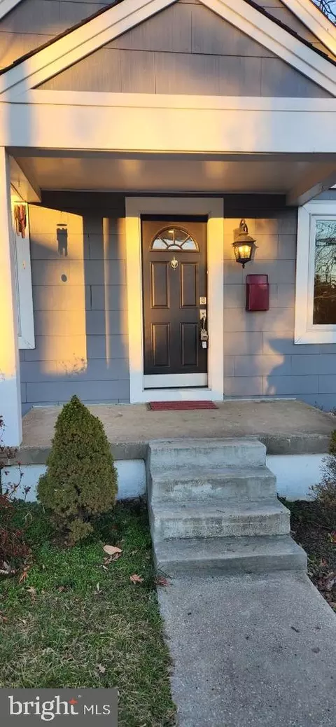 4122 Byers St, Capitol Heights, MD 20743