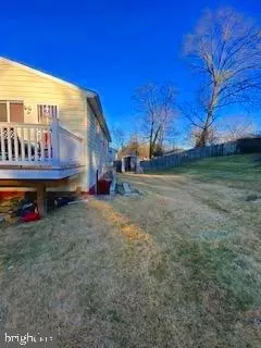 9215 Alcona St, Lanham, MD 20706 photo 12