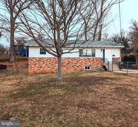 Exterior - 9342 Washington Blvd, Lanham, MD 20706 photo 10 of 42