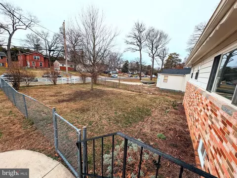 Exterior - 9342 Washington Blvd, Lanham, MD 20706 photo 16 of 42