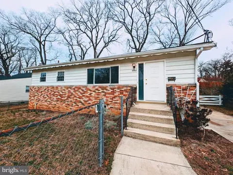 Exterior - 9342 Washington Blvd, Lanham, MD 20706 photo 15 of 42