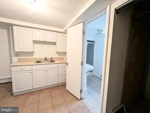 Kitchen - 9342 Washington Blvd, Lanham, MD 20706 photo 6 of 10