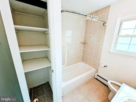 Bath - 9342 Washington Blvd, Lanham, MD 20706 photo 5 of 6