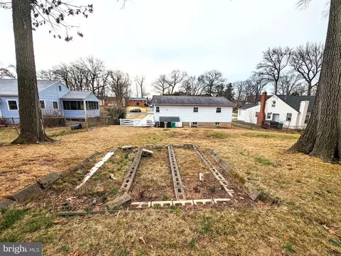 Exterior - 9342 Washington Blvd, Lanham, MD 20706 photo 5 of 42