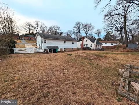 Exterior - 9342 Washington Blvd, Lanham, MD 20706 photo 22 of 42