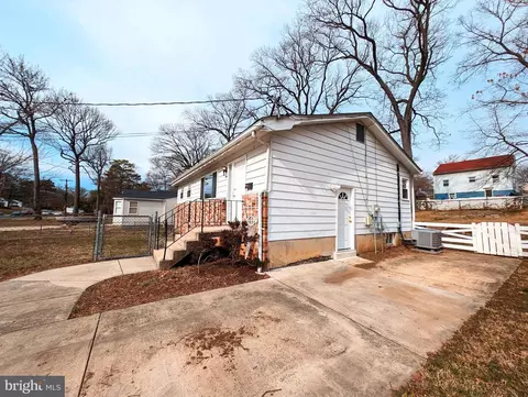 Exterior - 9342 Washington Blvd, Lanham, MD 20706 photo 20 of 42