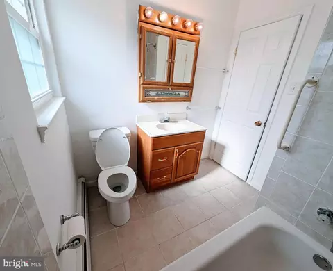 Bath - 9342 Washington Blvd, Lanham, MD 20706 photo 6 of 6