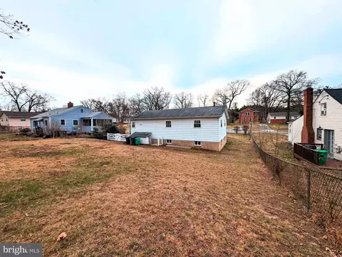 Exterior - 9342 Washington Blvd, Lanham, MD 20706 photo 7 of 42