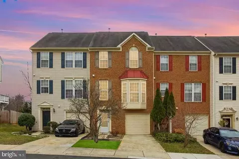 4009 Meadow Trail Ln, Hyattsville, MD 20784