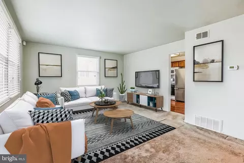 7306 Malden Ln, District Heights, MD 20747