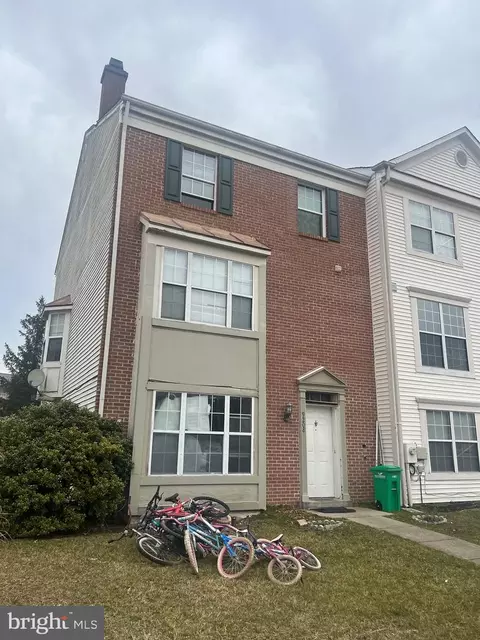 9208 Fairlane Pl, Laurel, MD 20708