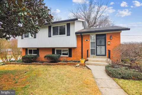 5717 Vassar Dr, College Park, MD 20740