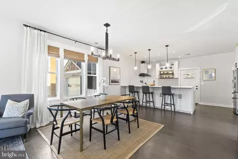 Dining - 4103 Rainier Ave, Mount Rainier, MD 20712 photo 3 of 3