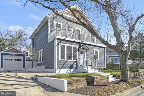 4103 Rainier Ave, Mount Rainier, MD 20712