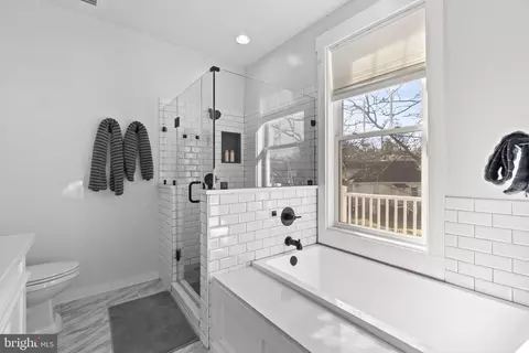 Bath - 4103 Rainier Ave, Mount Rainier, MD 20712 photo 5 of 5