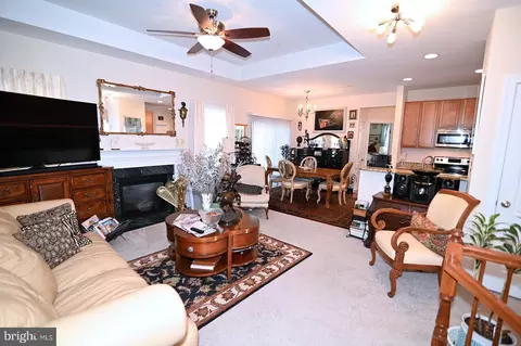 Living - 12101 Deka Rd, Clinton, MD 20735 photo 11 of 12