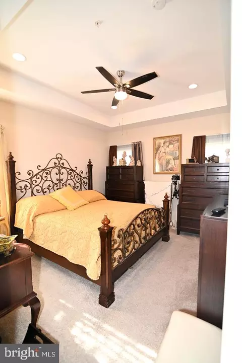 Bedroom - 12101 Deka Rd, Clinton, MD 20735 photo 5 of 6