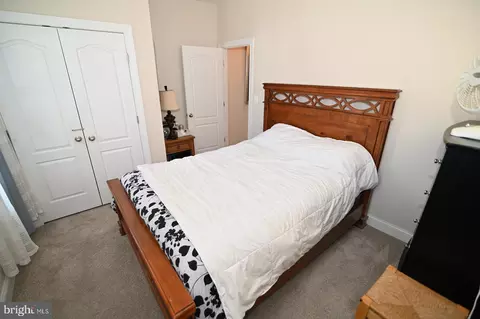 Bedroom - 12101 Deka Rd, Clinton, MD 20735 photo 3 of 6